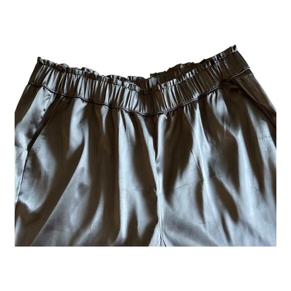 Lane Bryant Black Satin Jogger Pants Pull On Elastic Women’s Size 16 Classic - Picture 7 of 12